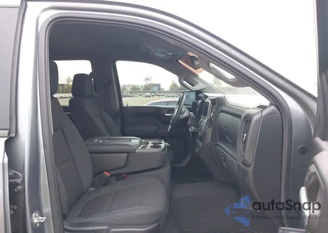 2019 Chevrolet Silverado 1500 Custom Trail Boss z USA, uszkodzony, nr VIN 1GCPYCEH8KZ381795